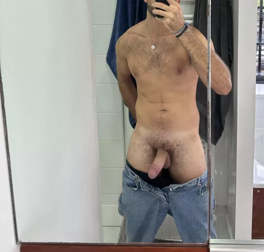 Came home extra horny today