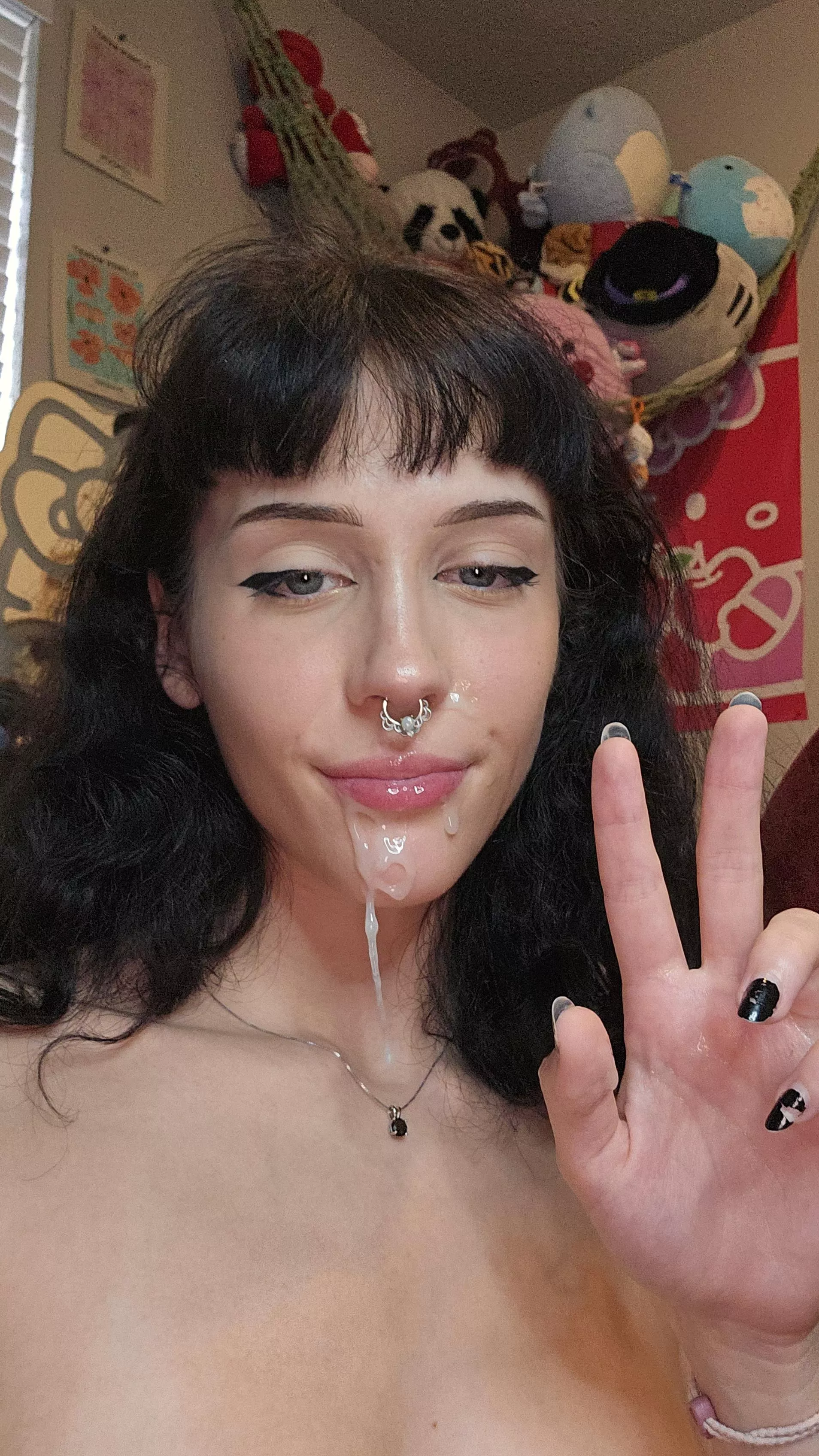 Cum if my favorite kind of makeup