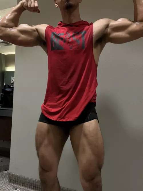 Flexing for you 💪🏽