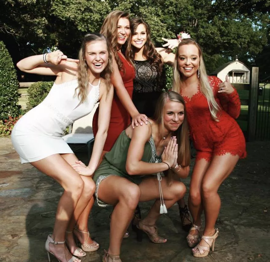 Green in front = 1, then 2-5 across the back...