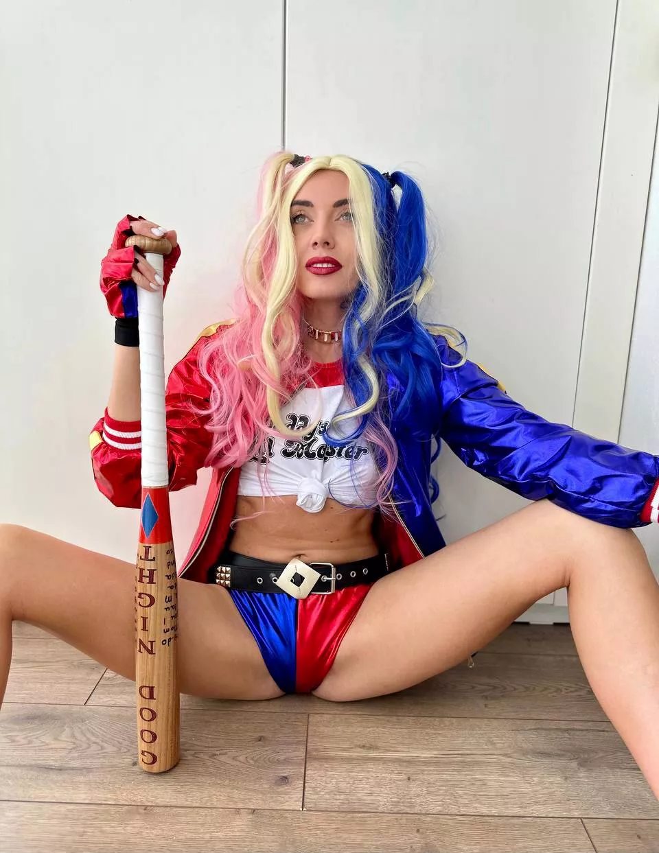 Harley Quinn goes hunting :)