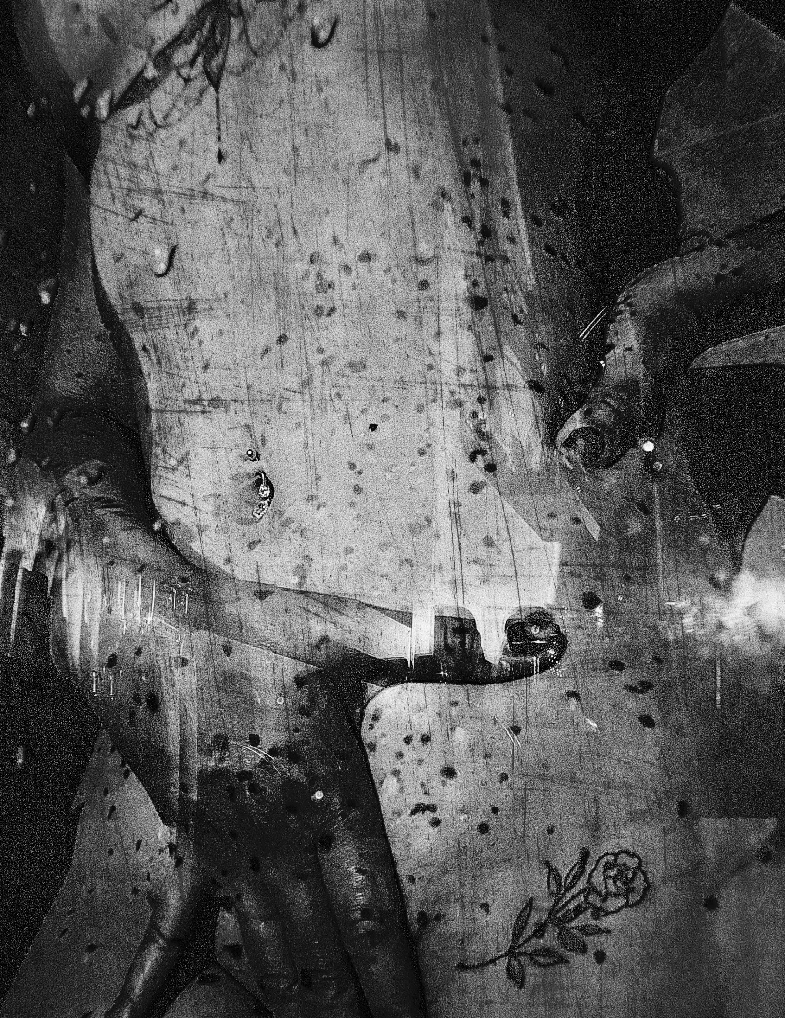 I can’t help it 🖤