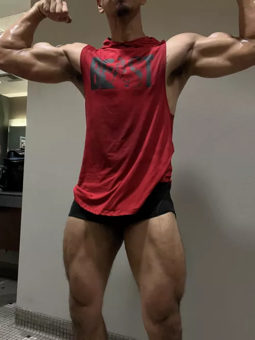 Let me flex for you 💪🏽