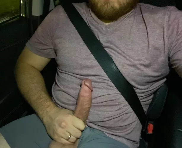 Stopped at a red light and decided to show off 😛[32]