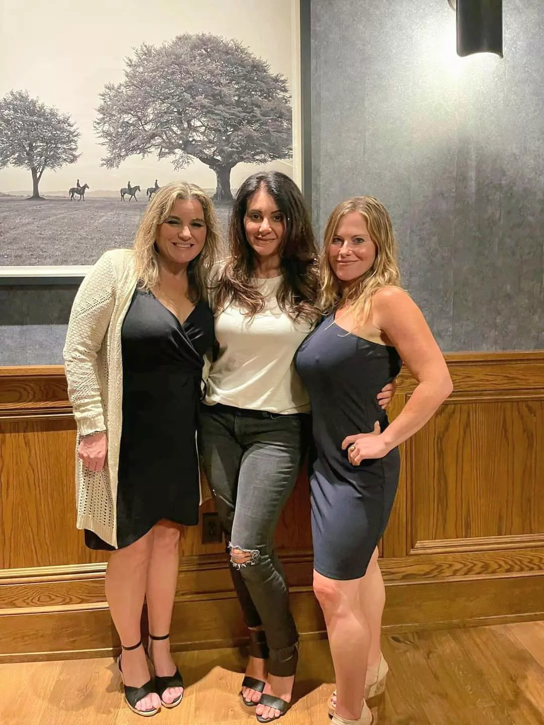Three hot moms💯🔥 Best friend's sister(right/43), with her friend's, middle(49), left(52)👍