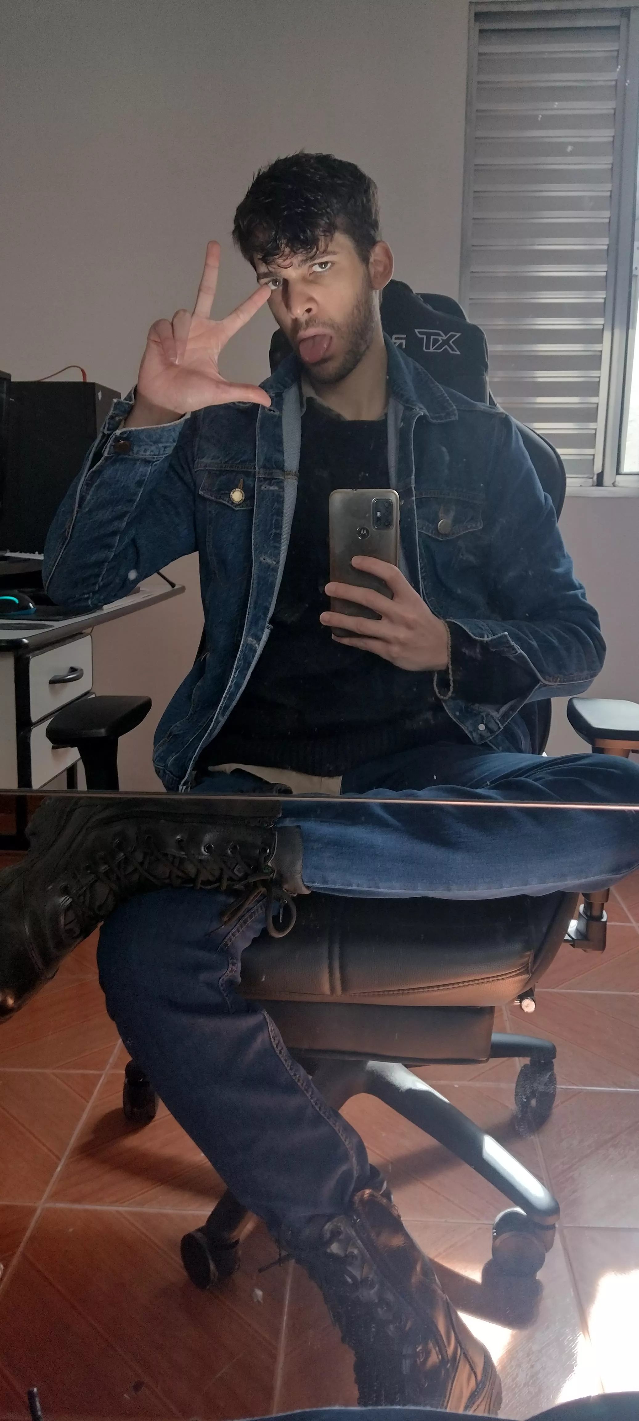 Today my day was outside the gamer dungeon hahahahaha