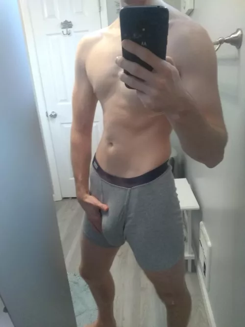 Would you stare at my gym bulge?