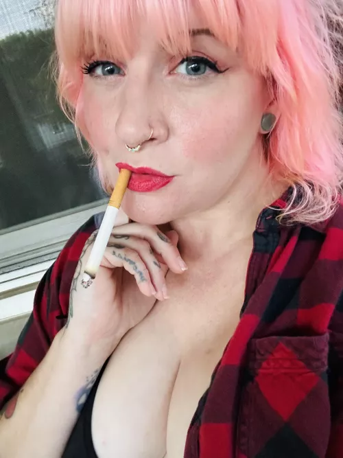 Do you still love my dangle? 😘