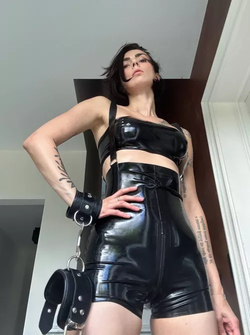 How will you play with me [f]