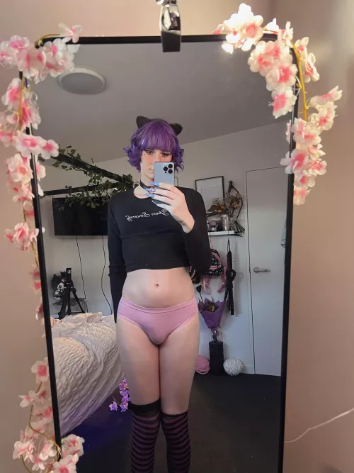 If I send you nudes will you jerk off to them