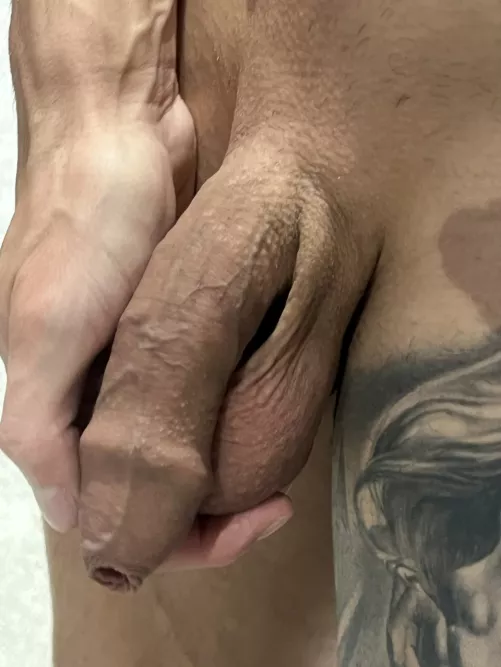 just a guy who loves showing off his cum tanks