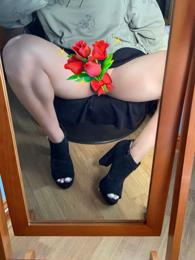 [MtF] I’m kinda shy but here’s a bouquet of flowers 🥰💐