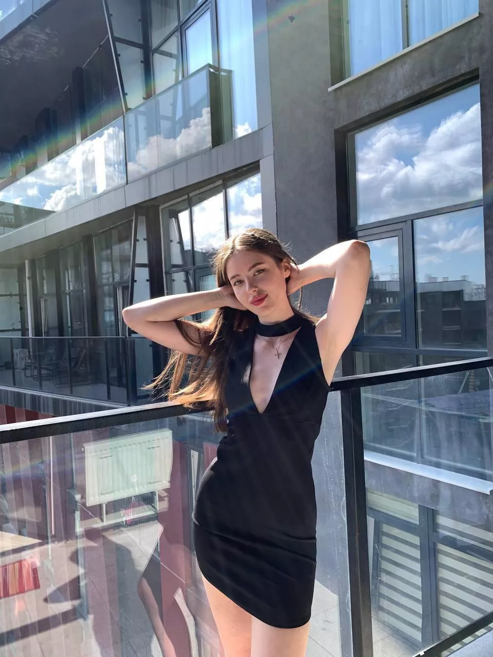 rays of sunshine on my dress ☀️