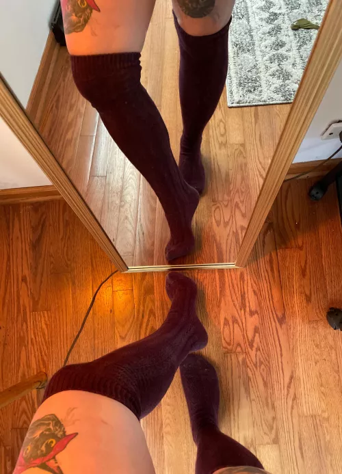 Tell me a better way to keep my legs warm 🔥