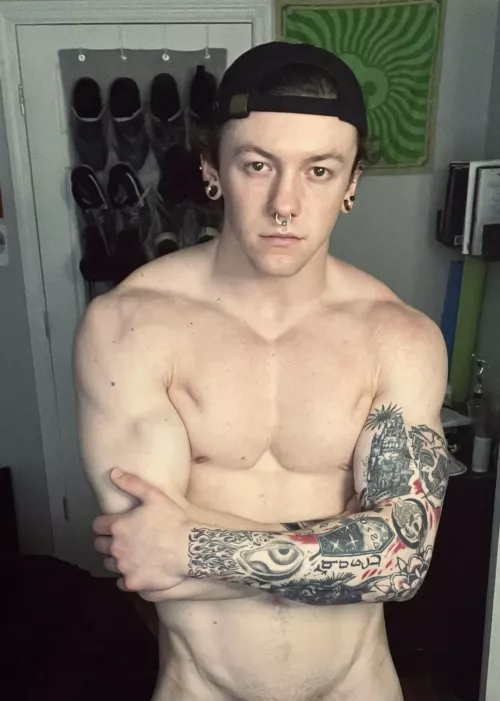 Wanna grab my arms??