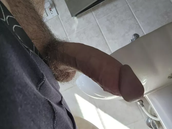 What's got a long shaft, a big head, and turns purple if you don't suck it? (51)