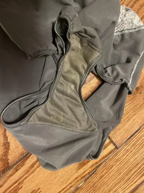 Wife’s panties she had on all day yesterday.