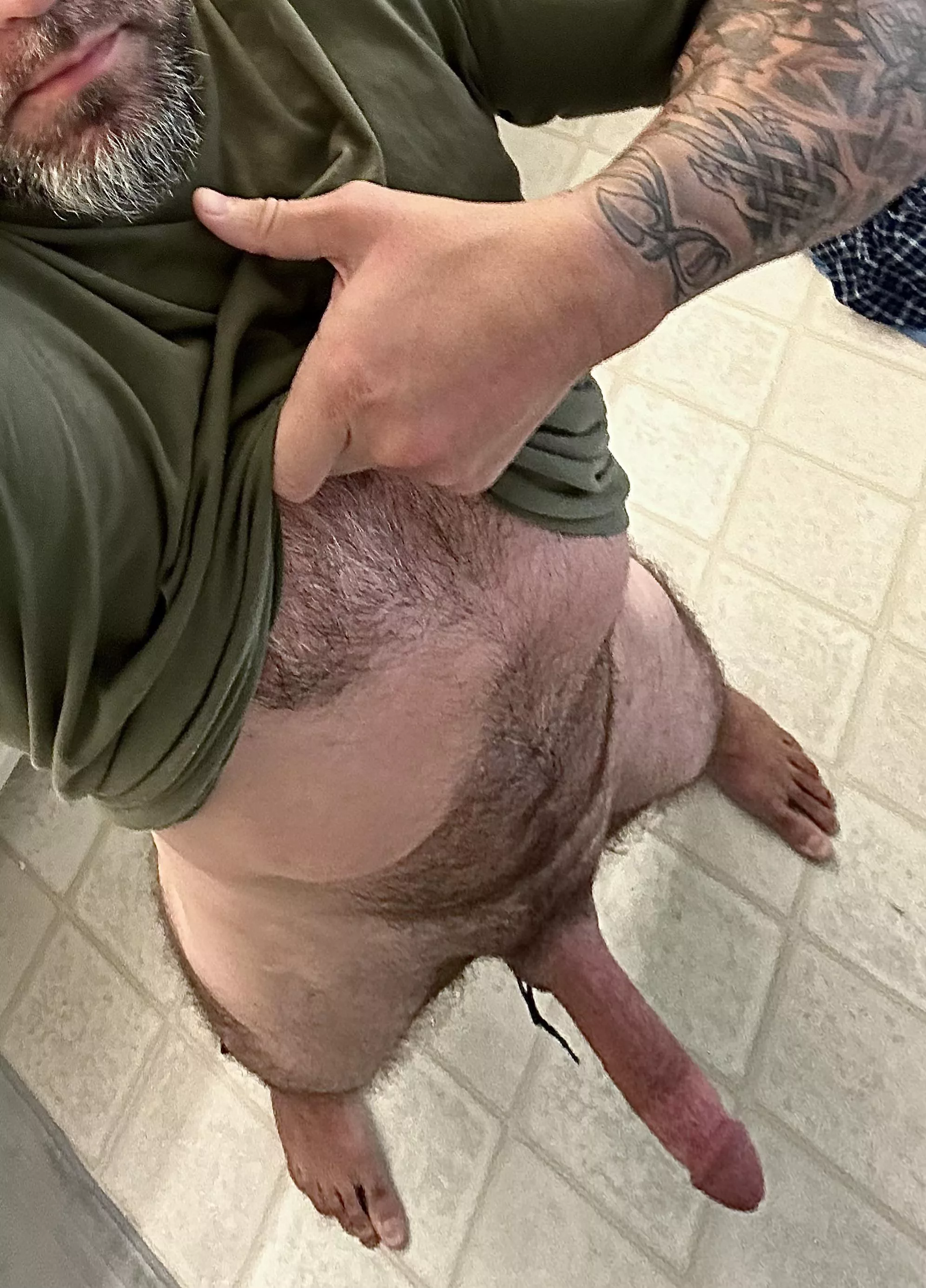 Would u make your dads (46) yr old best friend wear a condom?