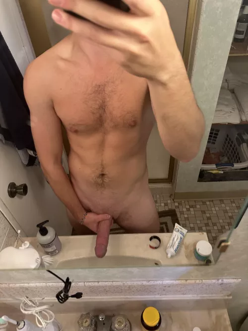 (22) be honest would you give me head 🤤