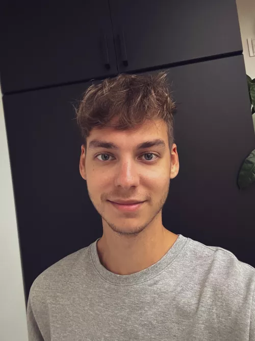 (23) Taking bf applications ‘cause the dating pool is slim where I live…