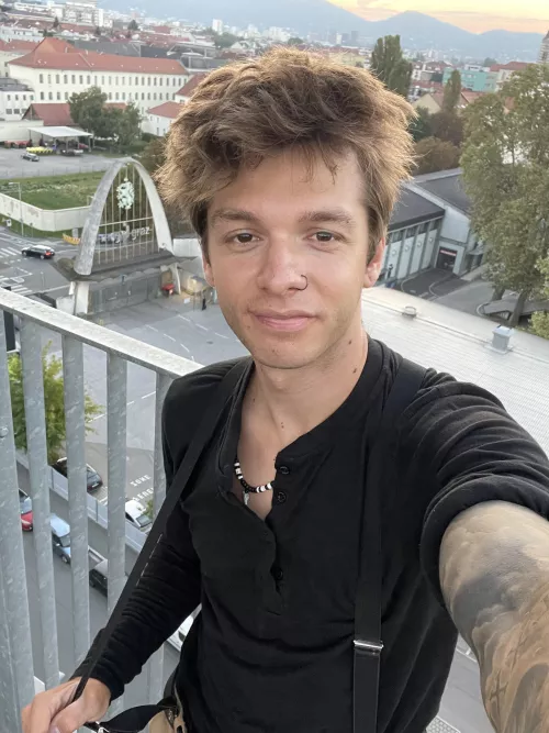 Does the suspenders fit to me?