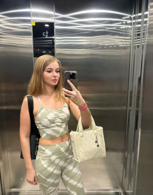 going to my pole dance workout