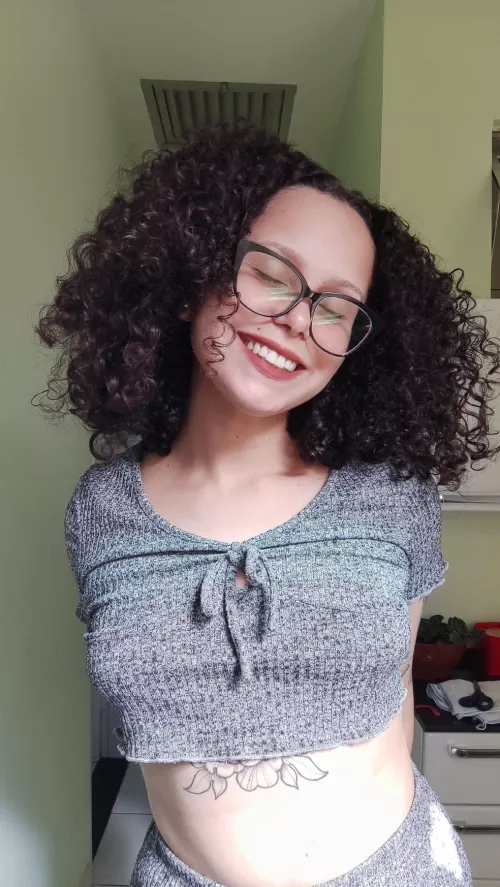 Hey hey are girls like me allowed here? 🤓