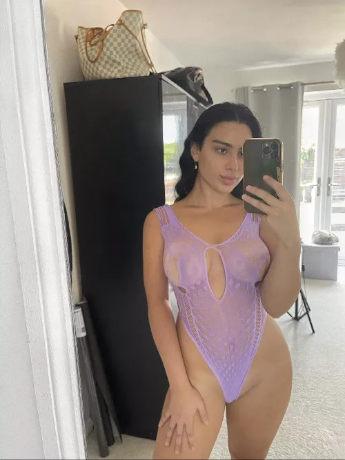 I love the colour purple on me