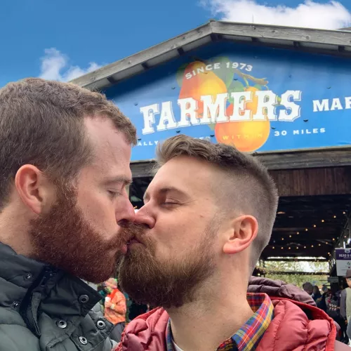 It's starting to feel like fall at the farmers market 🍂