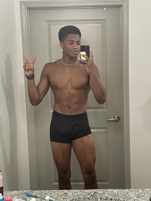 Jumbo everything 🍆💪🏽