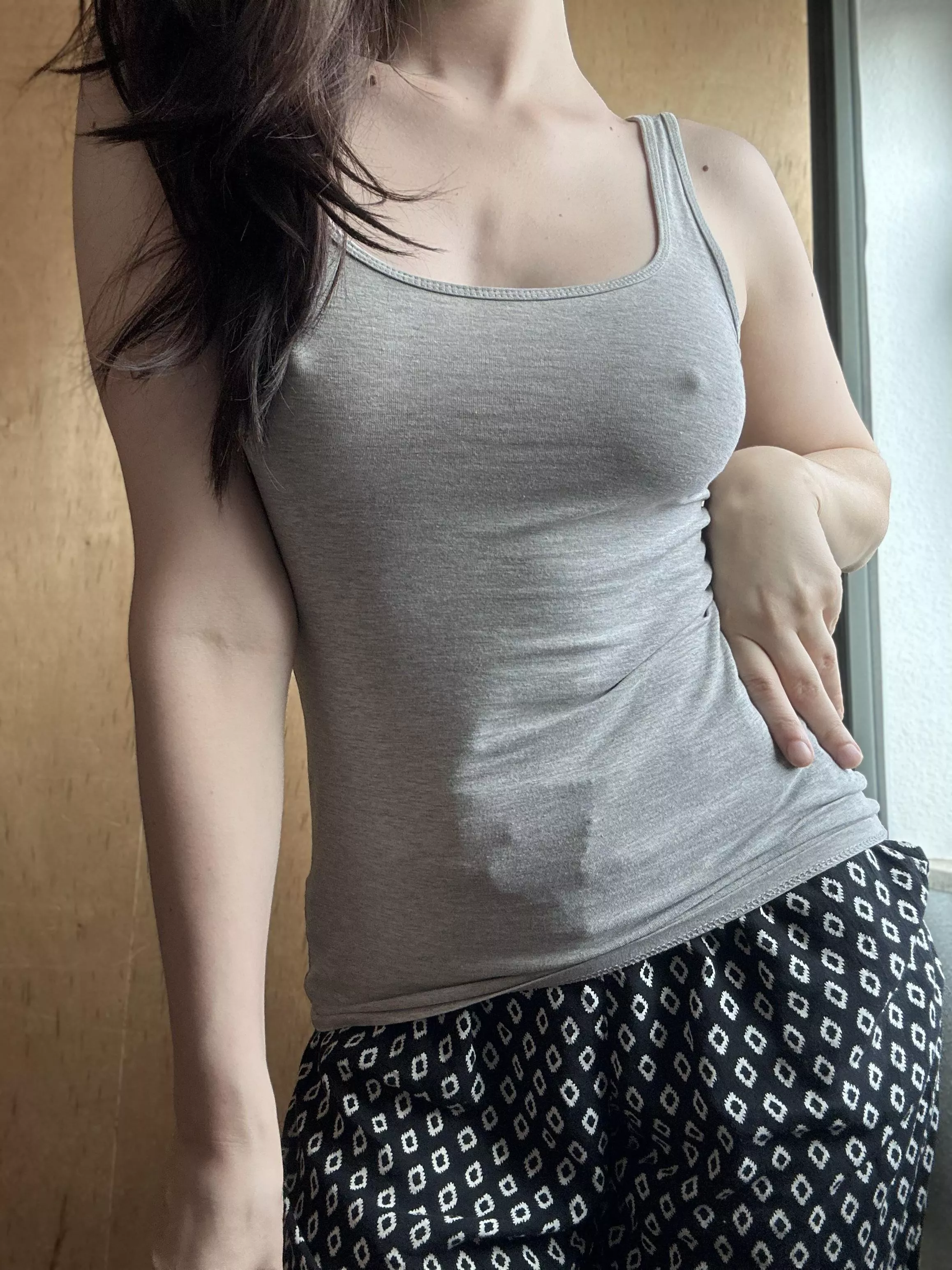 Too simple to be hot?