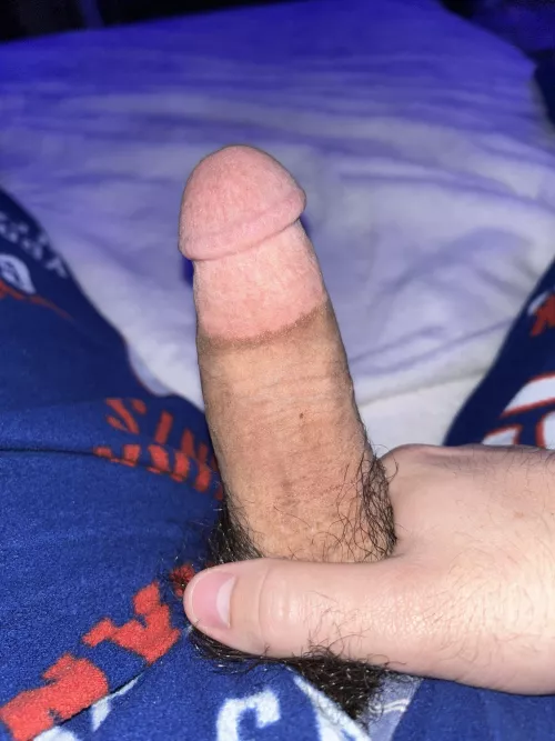 20 m, drunk and horny need to cum, dm me or snap alex_fun94