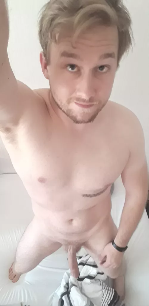 [30] Would you let this German guy breed your pussy?;) [DMs encouraged]