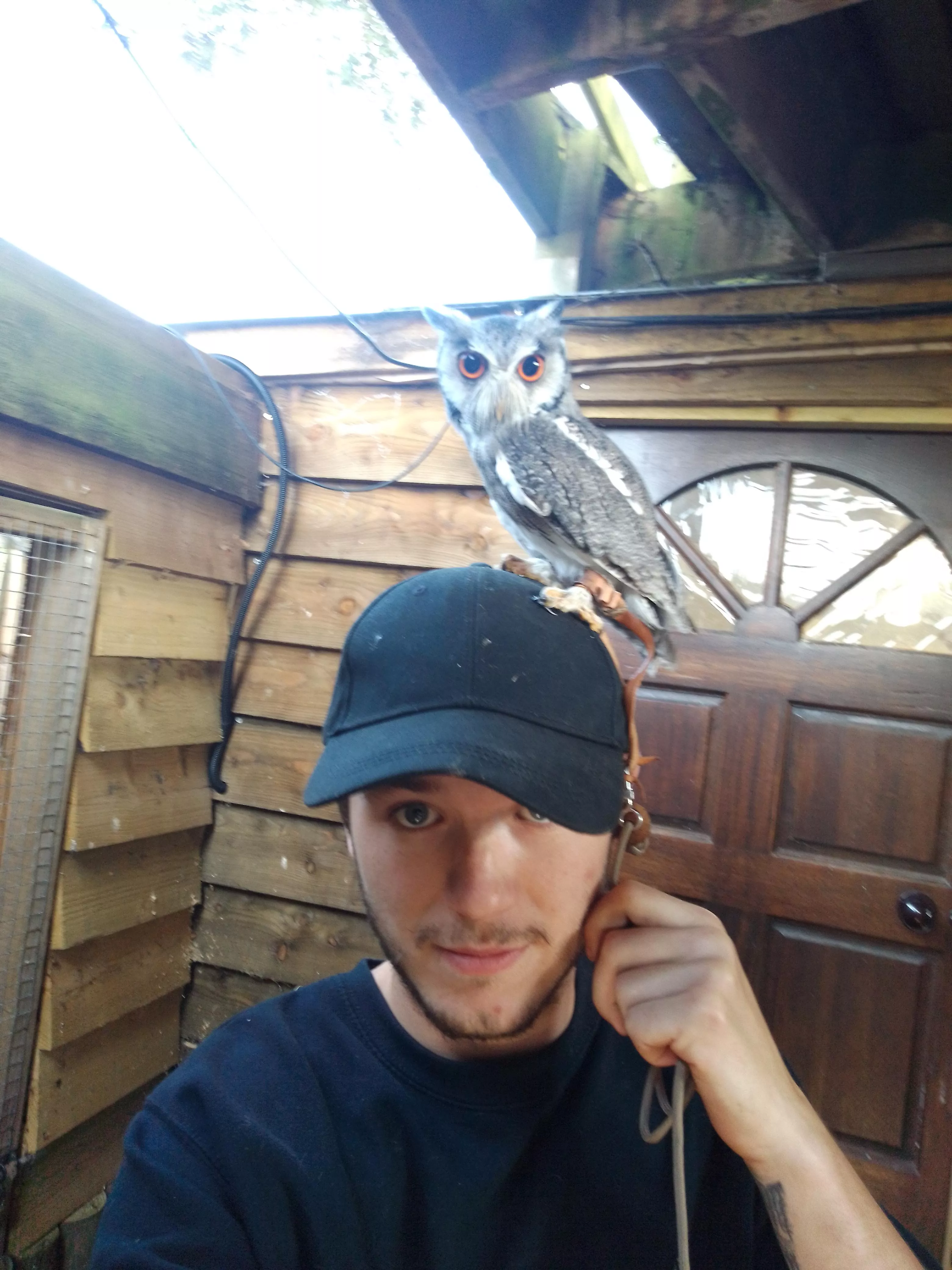 All eyes on you 😝