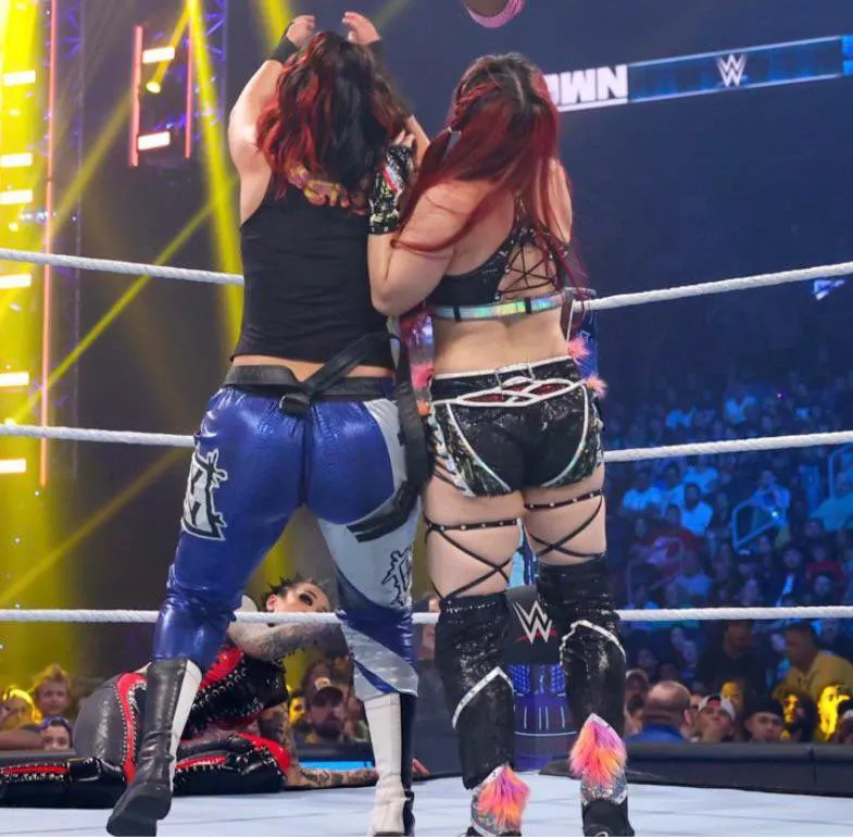 Bayley and Iyo