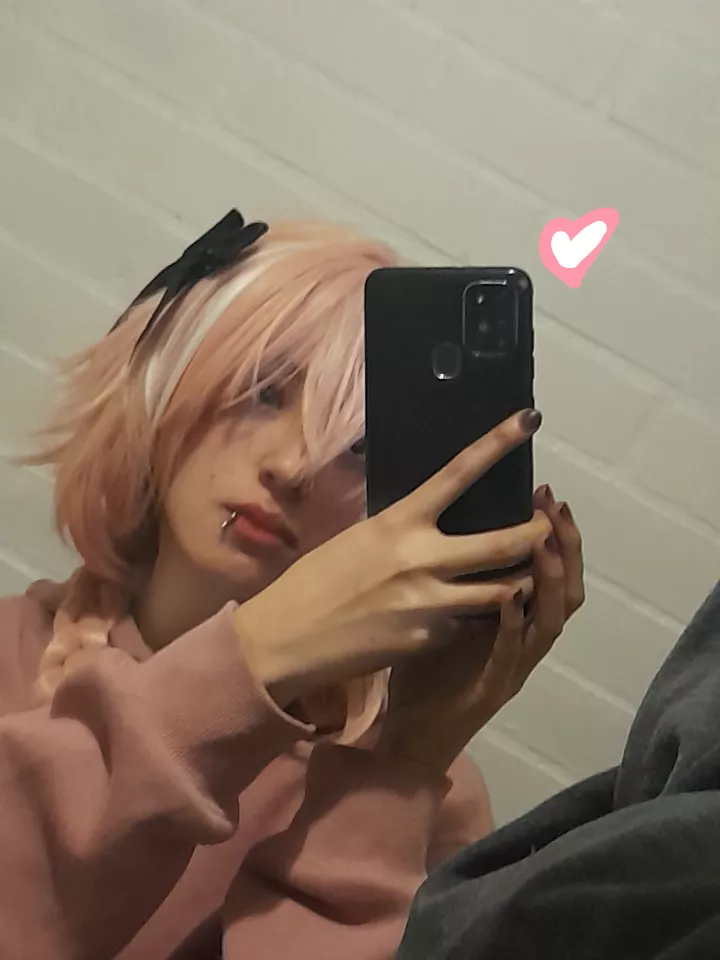 Do you like my wig? ♡