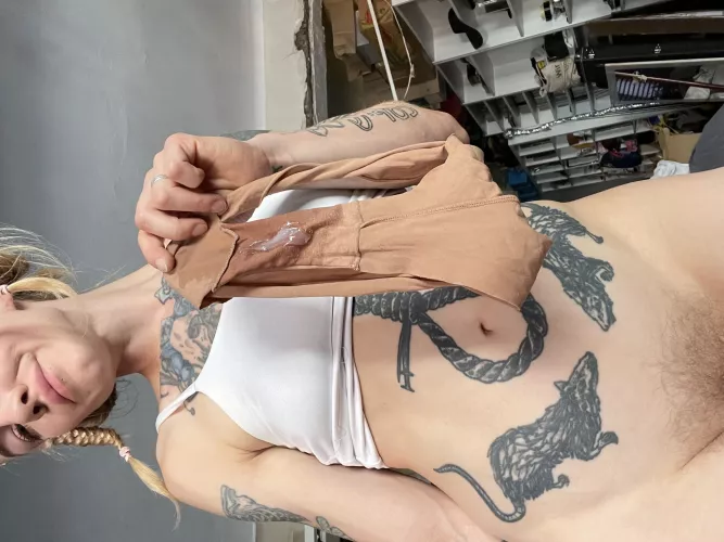 Explore the depths of my wet desires