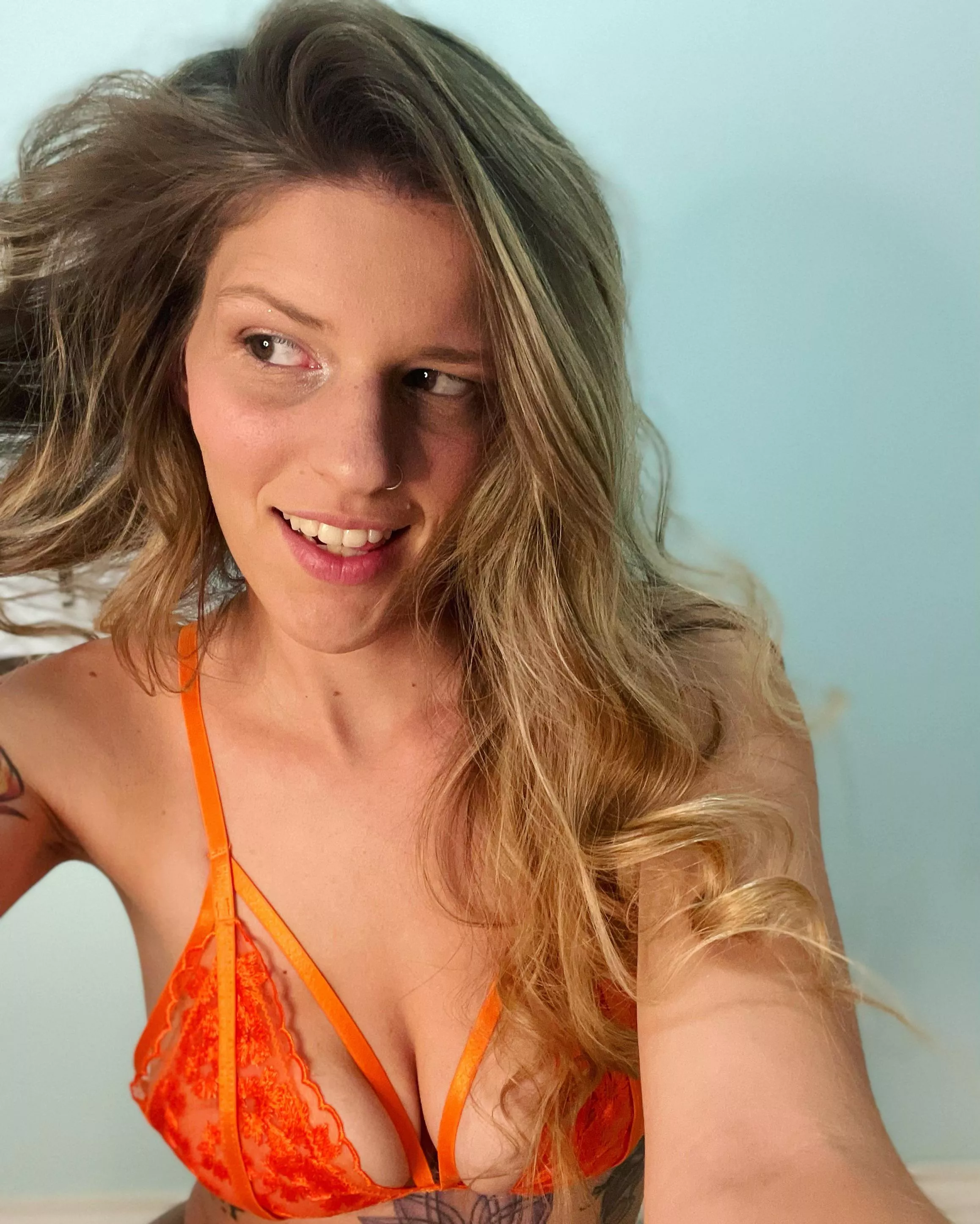 eyes would look better looking up at you