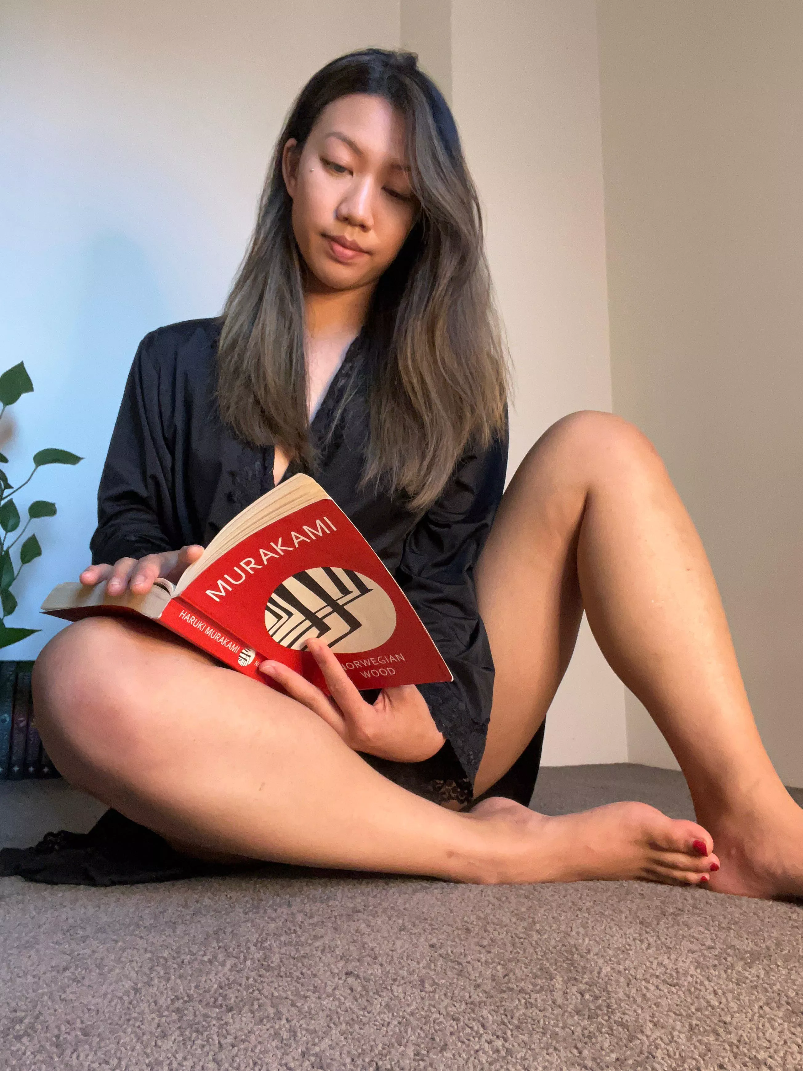 Finding time to pick up books again 📚💕