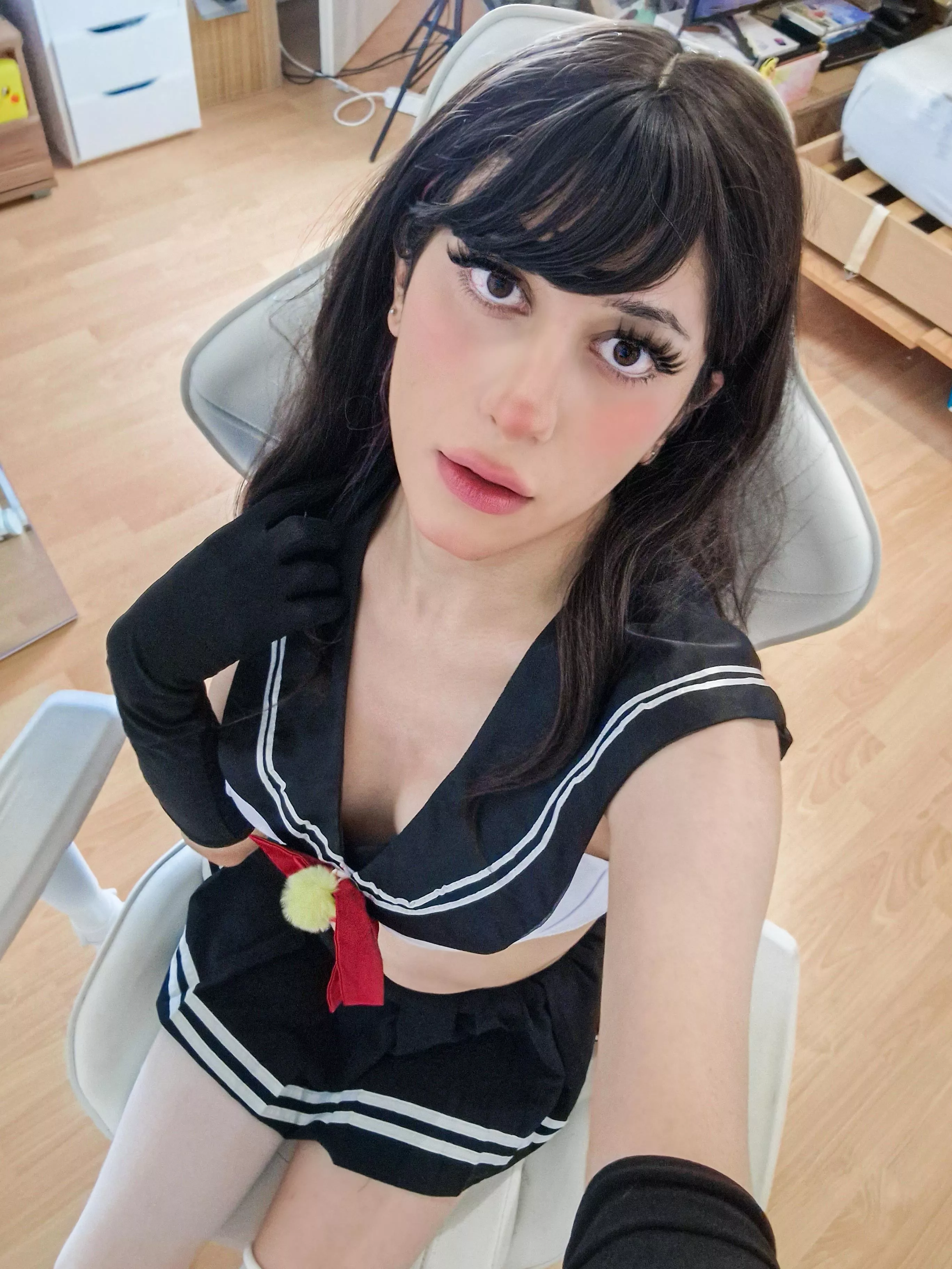 First reaction seeing me? :o