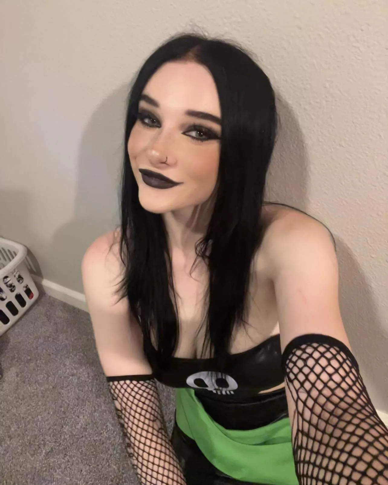 i wanna be your goth girl ;) @katelynmcfadden12