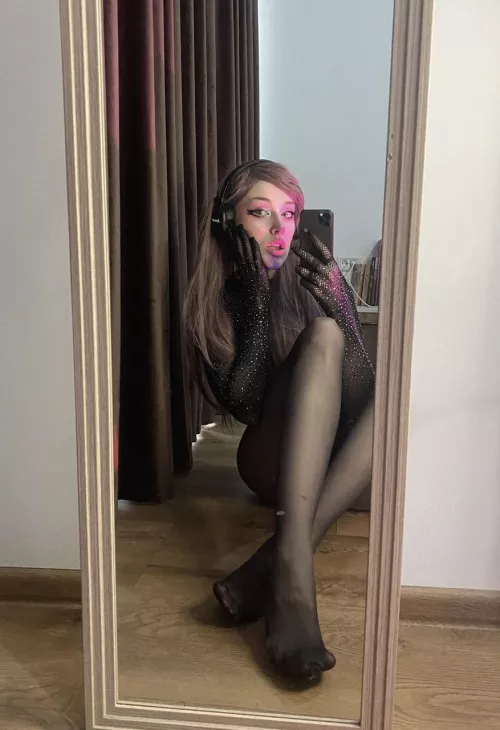 My outfit for the first date... Love nylons