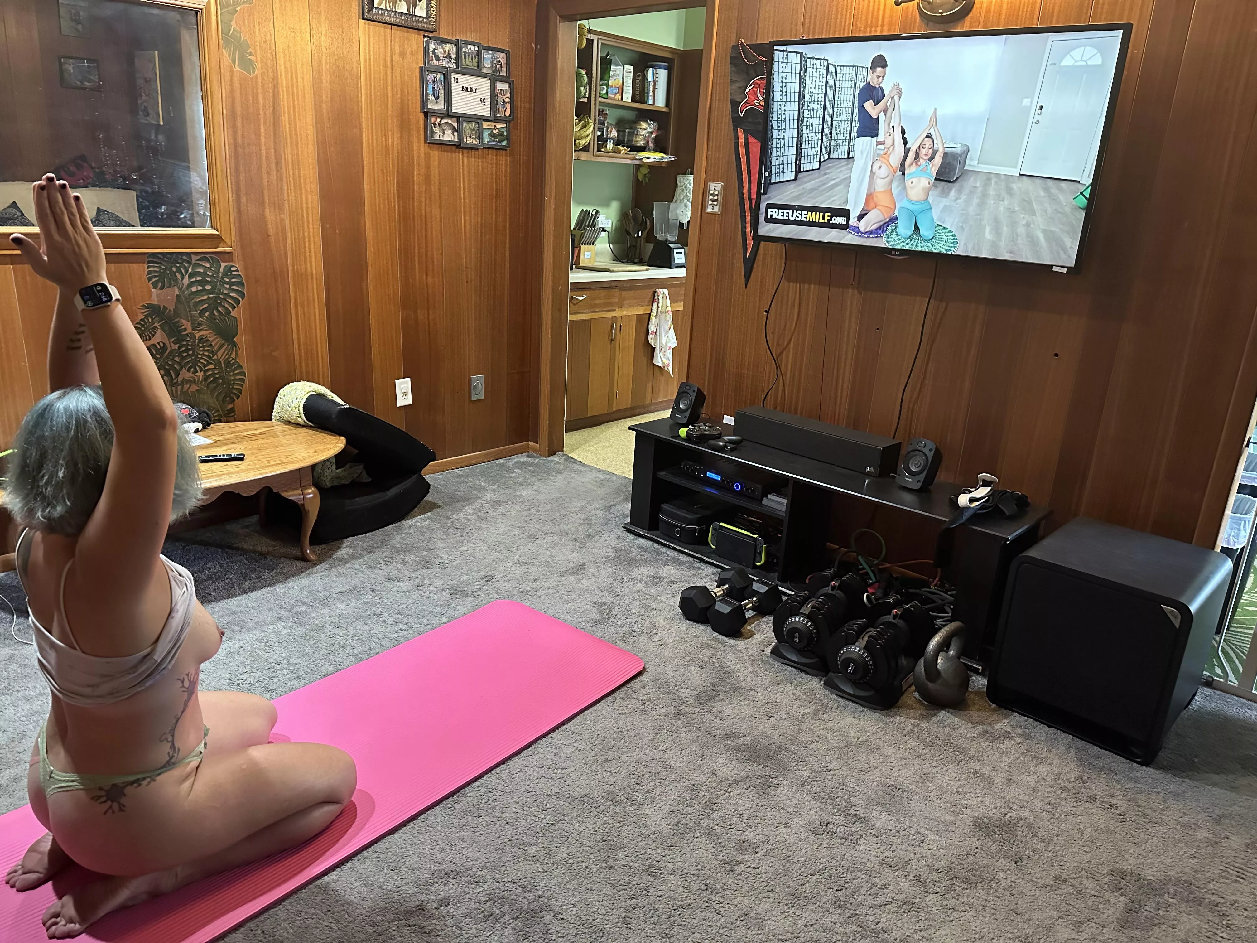 She has the best yoga videos [F]32