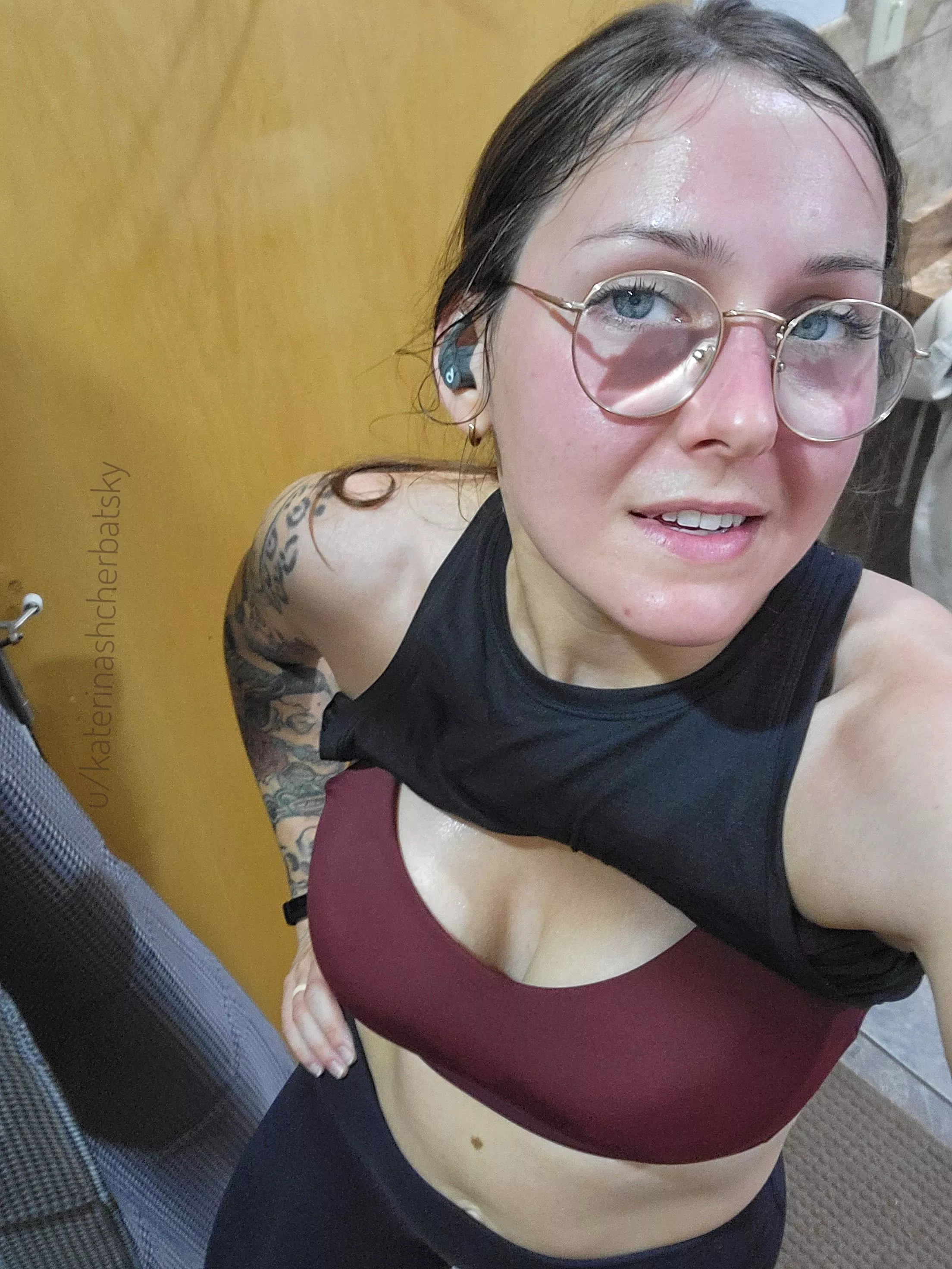 sweaty selfies to celebrate a good Saturday workout