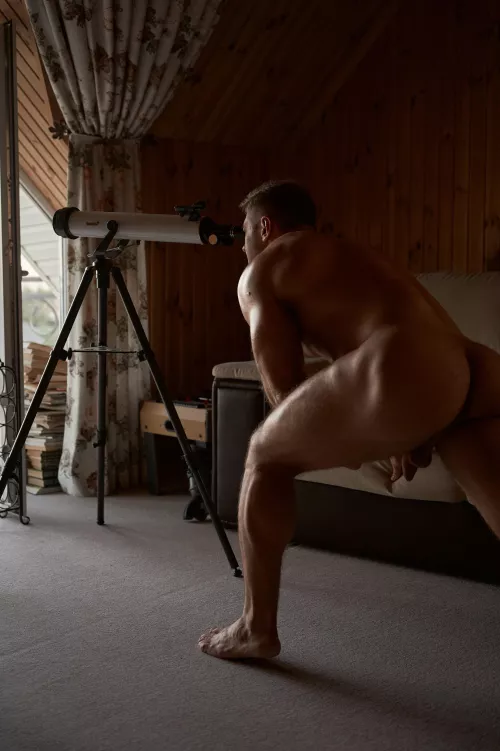 Watching for sexy neighbour 😈