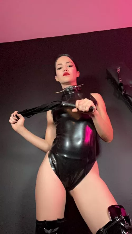 Would you finish all Naomi's tasks if she gave you a reward after?