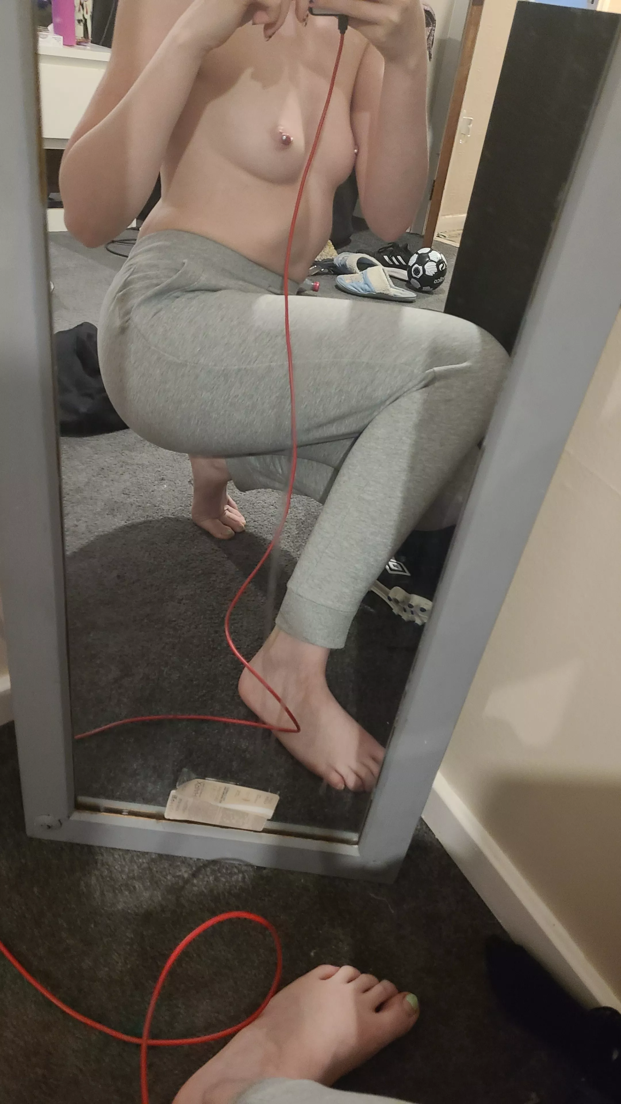 Come have some fun on this Sunday 😜😈 (link to OF in comments 😉)