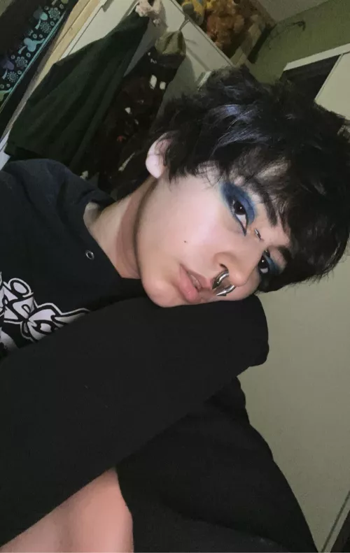 do u like my makeup?