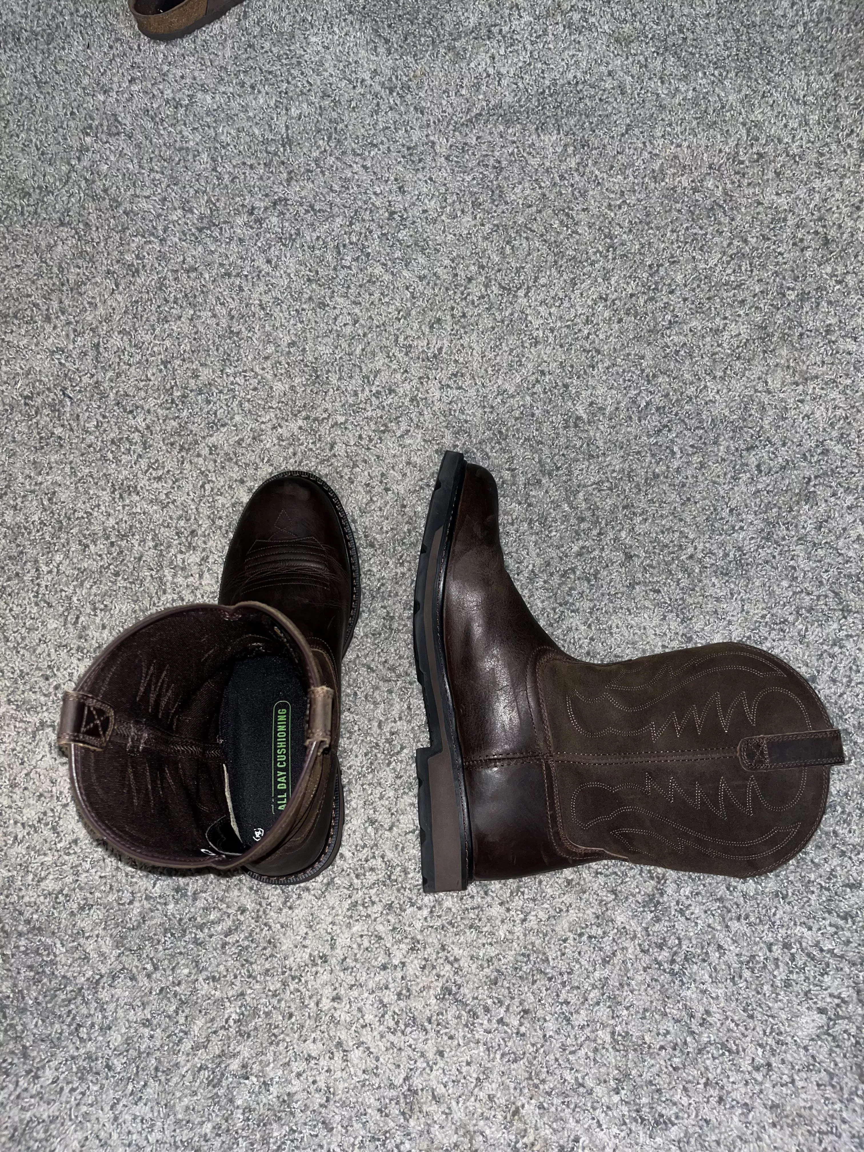 How do I know that my boots fit?