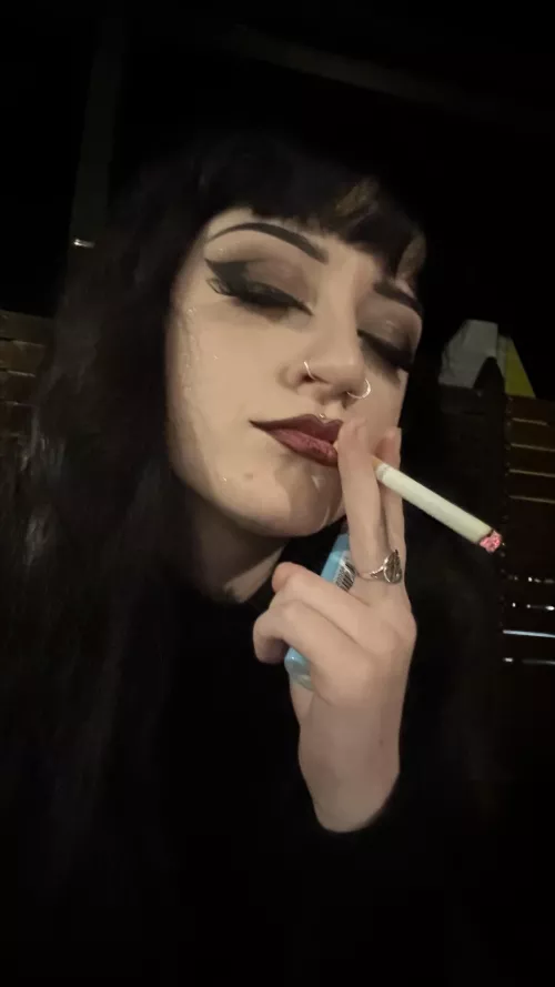 I wish cigarettes weren’t so expensive here.. they taste so good